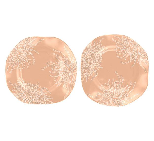 Organic Shaped Floral Charger Plates Designed by Anna Vasily. - set view